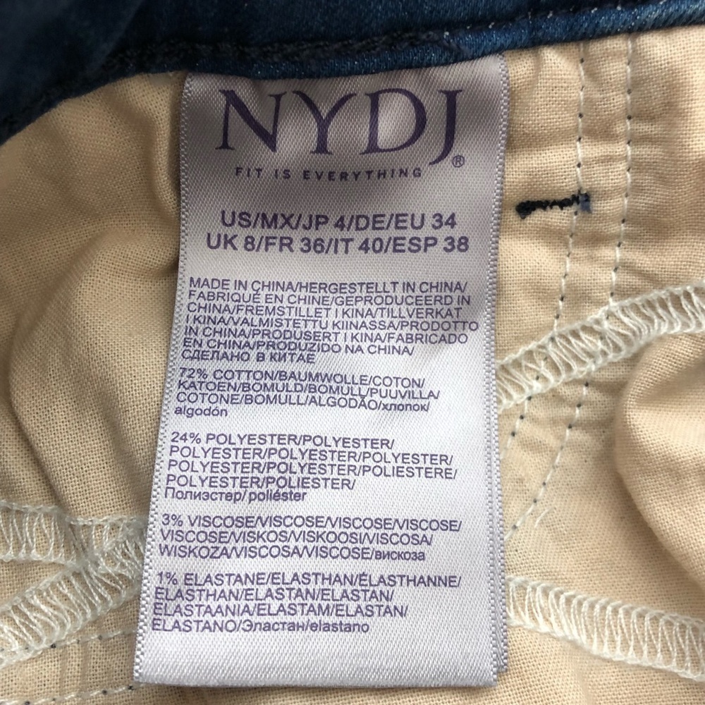 NWT NYDJ Relaxed Straight Piper Capri Crop Jeans - Med Market Medium Wash size 4 - Picture 11 of 13